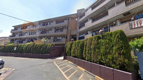 モナーク杉並Ａ棟外観４｜モナーク杉並は昭和54年築、5階建てのマンションです。A棟とB棟があります。方南町駅から徒歩5分圏内の閑静な住宅地に立地します。