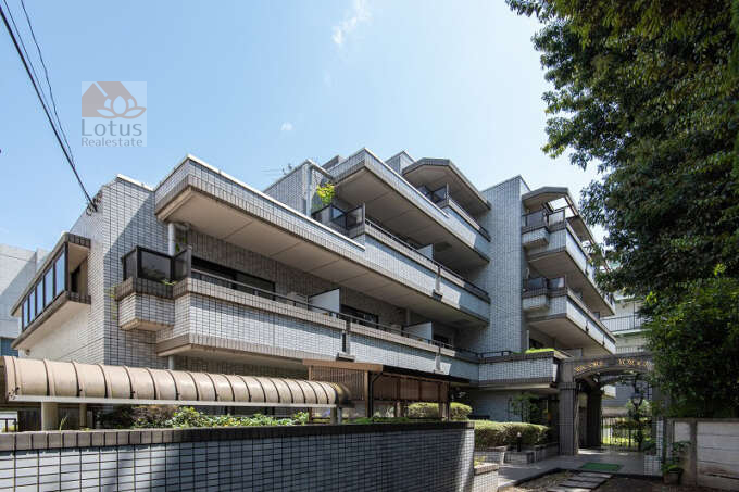 ワコーレ代々木Ⅱ外観１｜ワコーレ代々木２は平成元年築、４階建てのマンションです。周辺はとても静かな住環境です。山の手線他「代々木」駅、山手線他「新宿」駅が利用可です。