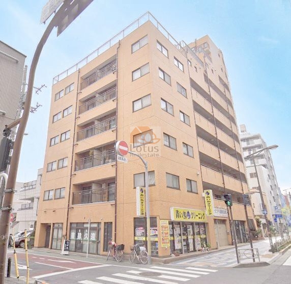 ライオンズマンション金町第３外観１｜ライオンズマンション金町第３は昭和60年築、10階建てのマンションです。