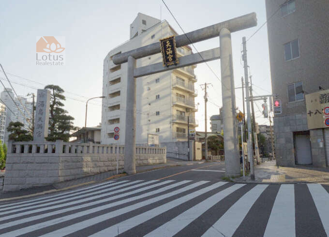 湯島天満宮（湯島天神）入口