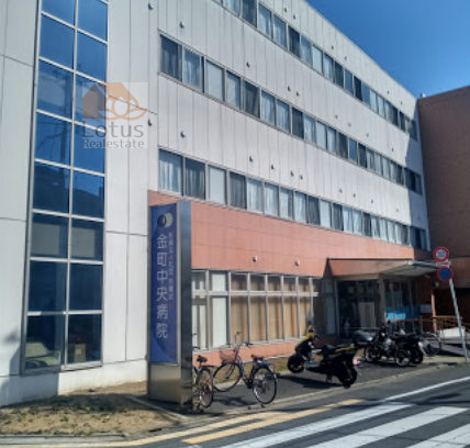 金町中央病院｜葛飾新宿郵便局の裏手（南側）には「金町中央病院」があります。
