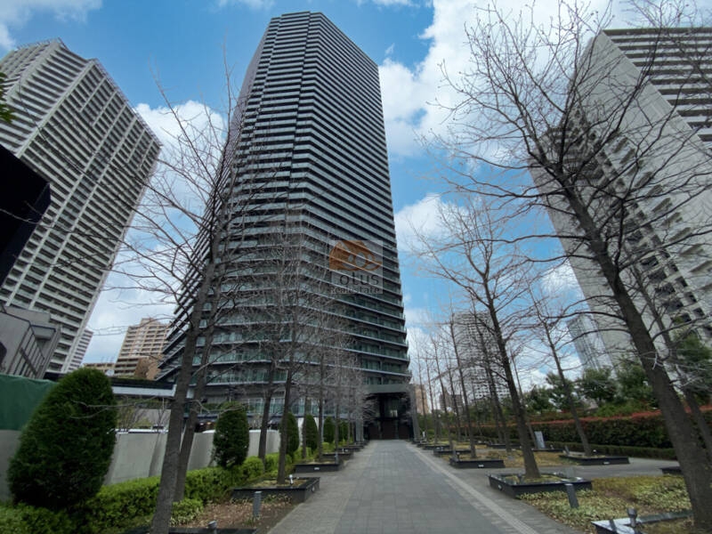 シティタワー品川外観共用部 (3) (1)｜ＪＲ品川」駅から徒歩10分の立地です。