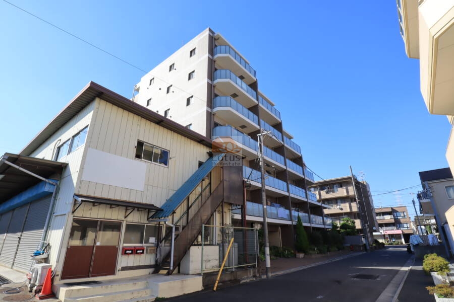 パレステージ六町３外観1｜パレステージ六町Ⅲは平成30年築、7階建てのマンションです。