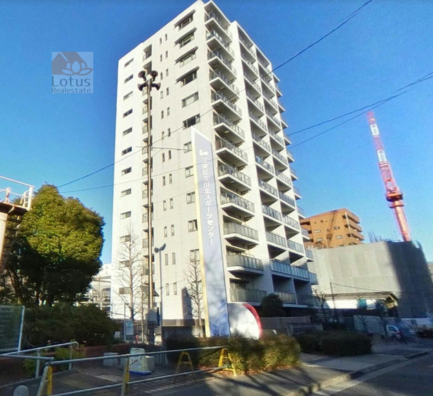 ローレルコート木場公園外観３｜建物西側には福富川公園があります。