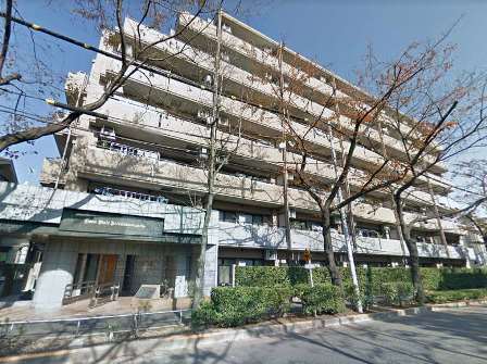 ライオンズヴィアーレ練馬春日町外観｜ライオンズヴィアーレ練馬春日町は平成９年築、７階建てのマンションです。