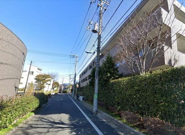 アリュール浜田山外観５｜西側は静かな住宅地です。