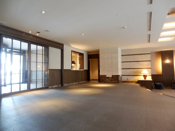 グランドメゾン南青山共用部１｜24時間有人管理です。