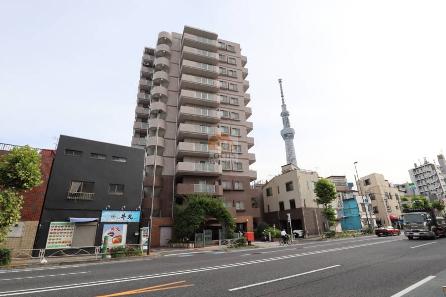 ベルメゾン向島イースト外観1｜ベルメゾン向島イーストは平成１２年築、12階建てのマンションです。