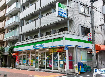 ファミリーマート 早稲田鶴巻町店｜「ファミリーマート 早稲田鶴巻町店」が徒歩1分にあります。
