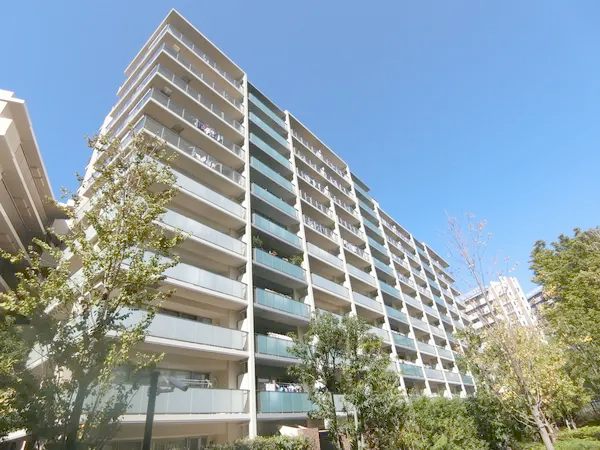 ザ・ガーデンズ東京王子カームコート外観１｜ザガーデンズ東京王子カームコートは平成３０年築、１１階建てのマンションです。