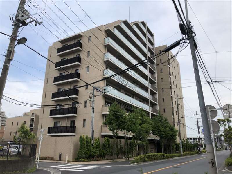 メイツ北綾瀬トレエッセ外観１｜メイツ北綾瀬トレエッセは平成２９年築、11階建てのマンションです。