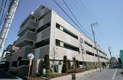 アーバンパレス一之江外観１｜アーバンパレス一之江は平成10年築、5階建てのマンションです。