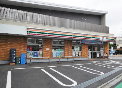 セブンイレブン 世田谷玉川４丁目店｜徒歩3分に「セブンイレブン 世田谷玉川４丁目店」があります。