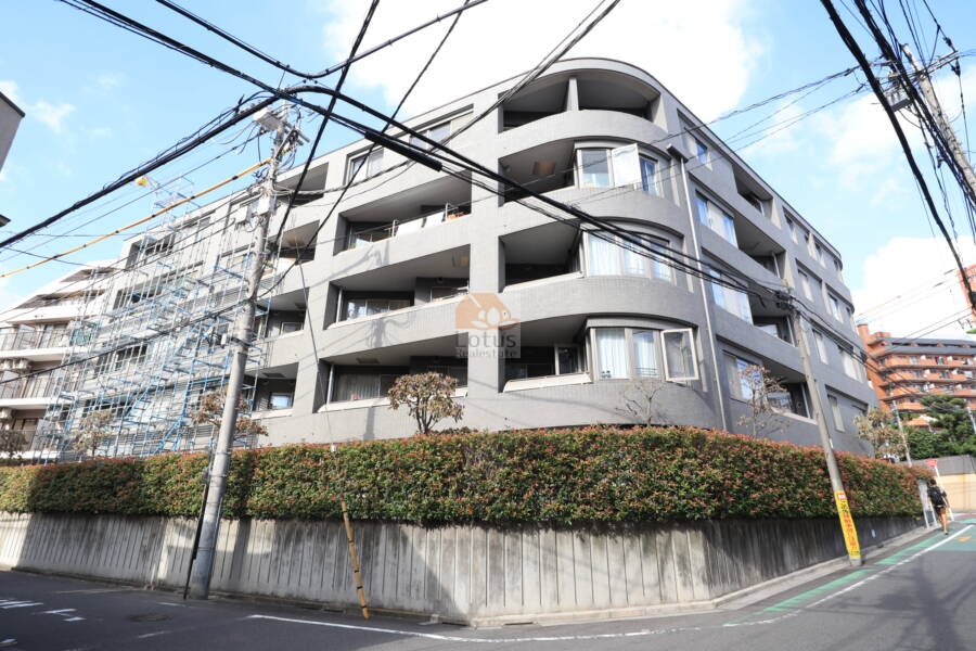 ハウス三軒茶屋外観2