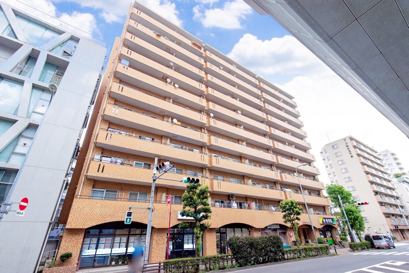 王子ローヤルコーポ外観１｜王子ローヤルコーポは昭和60年築、11階建てのマンションです。
