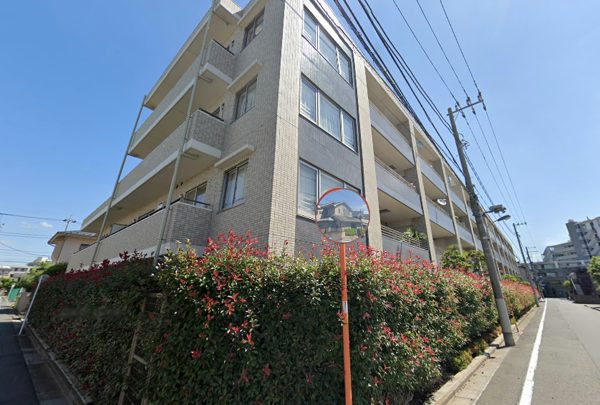 アドゥー氷川台外観２｜アドゥー氷川台は平成１３年築、４階建てのマンションです。