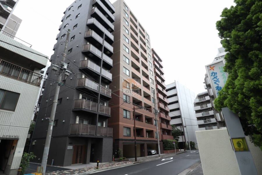 クレストフォルム日本橋リバーフロントタワー外観1｜クレストフォルム日本橋リバーフロントタワーは平成13年築、13階建のマンションです。