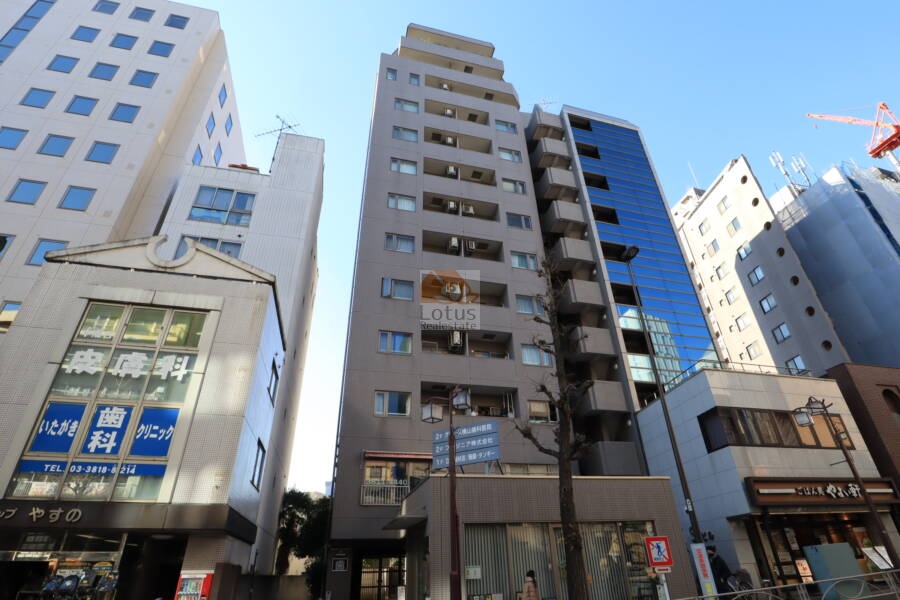 アールクレエ本郷外観3