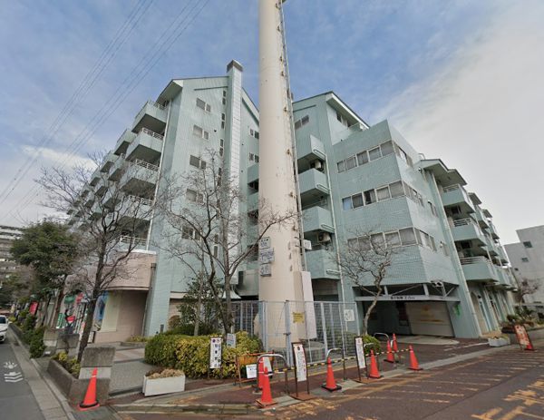 ステーションプラザ代田橋外観１｜ステーションプラザ代田橋は平成３年築、７階建てのマンションです。