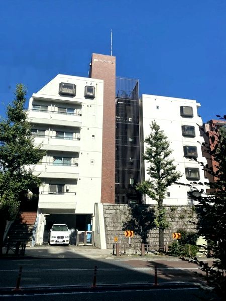 目白アビタシオン外観３｜目白アビタシオンは昭和５２年築、６階建てのマンションです。