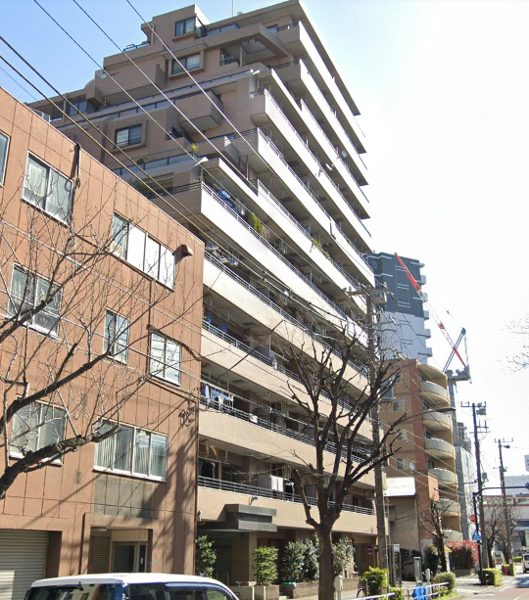 グランイーグル大森外観 (2)｜グランイーグル大森は平成１３年築、１２階建てのマンションです。