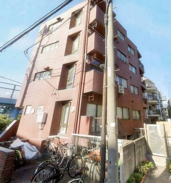 成城オリンピックマンション外観１｜成城オリンピックマンションは昭和52年築、地上4階建てのマンションです。