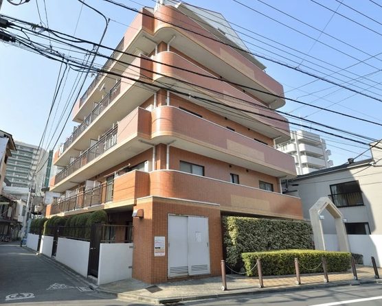 リーベ・パトリー隅田外観１｜リーベパトリー隅田は平成２年築、5階建てのマンションです。