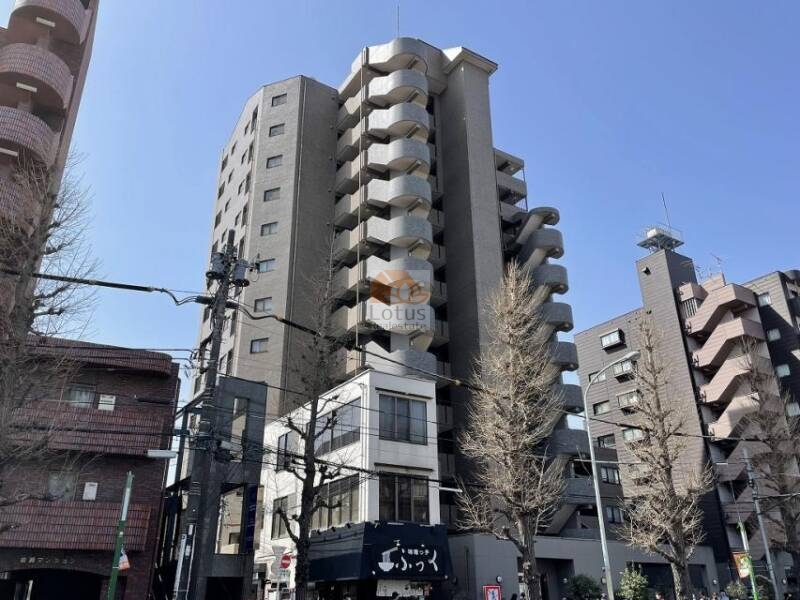 ルイシャトレ荻窪外観２｜ルイシャトレ荻窪は、1998年（平成10年）に建てられた13階建てのマンションです。