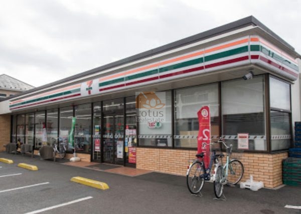 セブンイレブン 世田谷北烏山８丁目店｜徒歩4分に「セブンイレブン 世田谷北烏山８丁目店」があります。