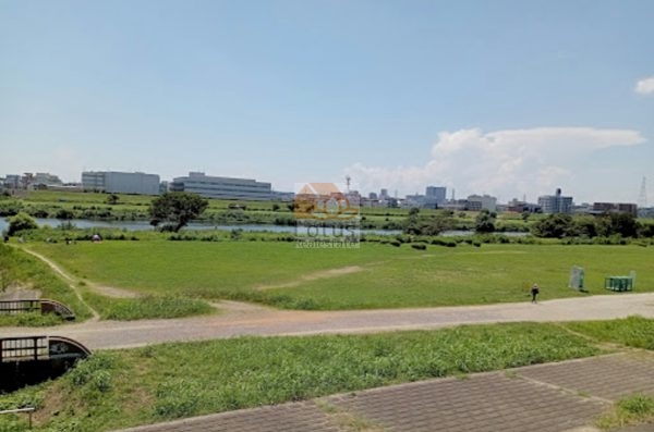 多摩川玉川公園｜多摩川玉川公園徒歩2分に「多摩川玉川公園」があります。