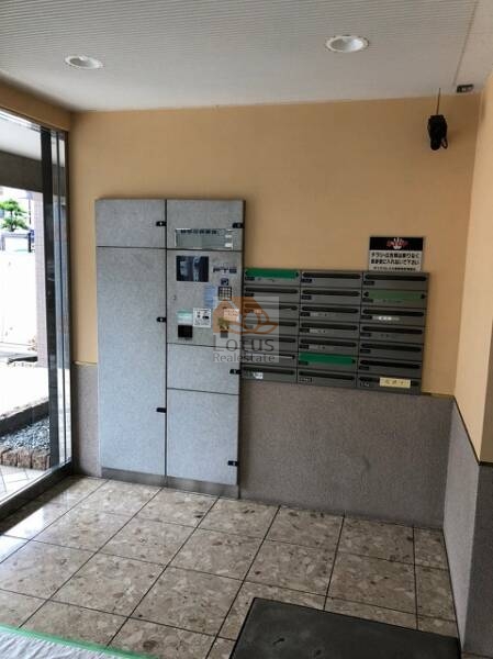 ダイアパレス大島駅前宅配ボックス｜宅配ボックスもあります。