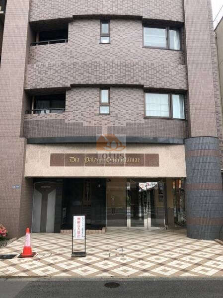 ダイアパレス大島駅前エントランス２｜都営新宿線「大島」駅から徒歩1分です。
