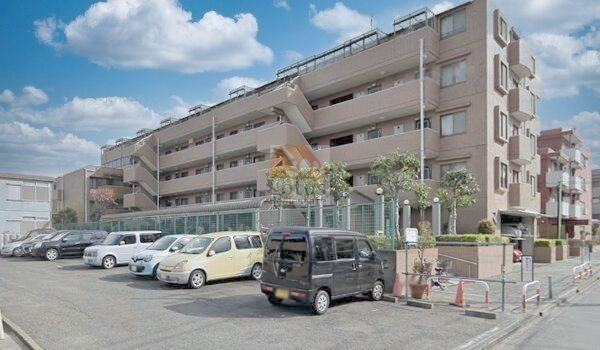 クレッセント尾山台外観１ (1)｜クレッセント尾山台は平成4年築、5階建てのマンションです。