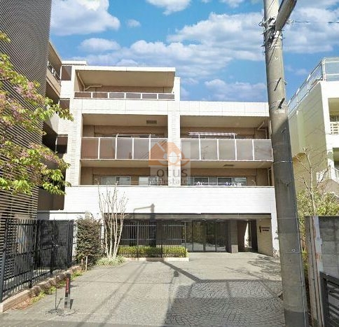 ＴＨＥ　ＬＥＢＥＮ　大塚山手　Ｈｉｌｌ　Ｔｏｐ　Ｓｅａｓｏｎ外観２｜タカラレーベンの高級マンションシリーズです。