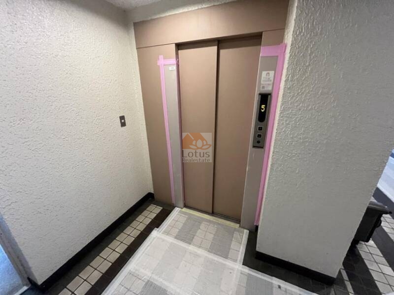 上野毛スカイハイツ共用部９