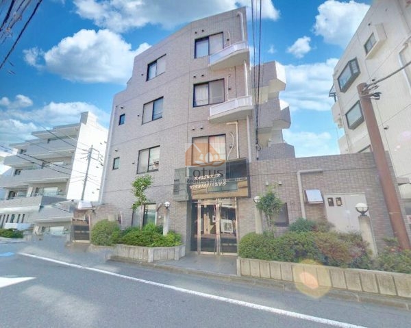ラシュレ西荻窪外観４｜ＪＲ「西荻窪」駅北口から徒歩4分の立地です。