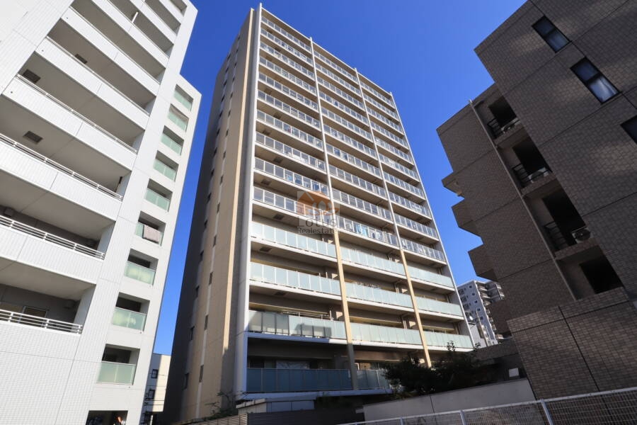 オーベル西葛西外観1｜オーベル西葛西は平成26年築、15階建てのマンションです。