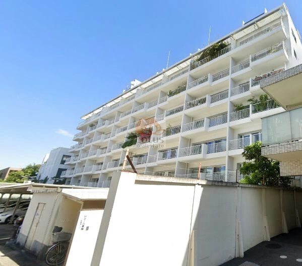 ドミール高輪外観２｜ドミール高輪は昭和48年築、8階建てのマンションです。