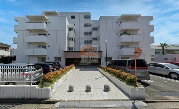 サンハイム竹ノ塚外観３｜サンハイム竹の塚は昭和58年築、6階建てのマンションです。