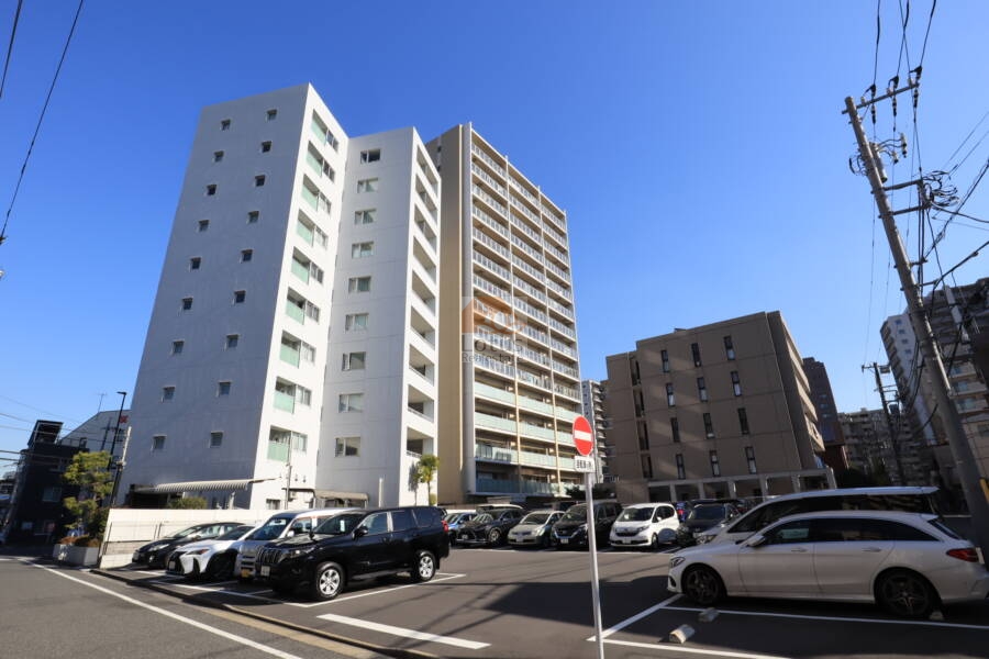 オーベル西葛西外観3｜南西向きで日当たり良好です。