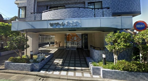 セザール第２立石エントランス２｜京成線「青砥」駅と「京成立石」駅が利用できます。