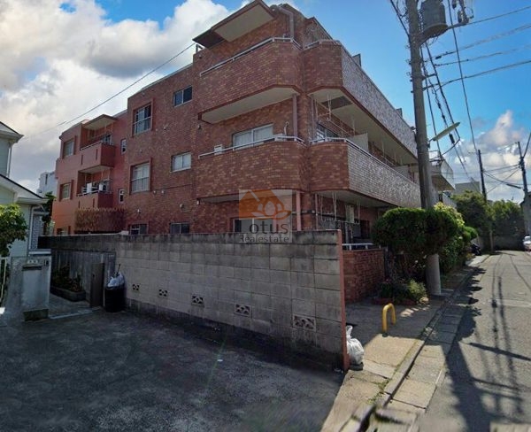 太閤コーポ若林外観１｜太閤コーポ若林は昭和57年築、3階建てのマンションです。