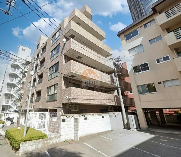 ルピナス赤坂乃木坂外観４ (1)｜ルピナス赤坂乃木坂は平成10年築、7階建てのマンションです。