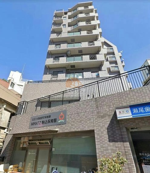 藤和シティホームズ駒込駅前外観3｜藤和シティホームズ駒込駅前は平成12年築、10階建てのマンションです。