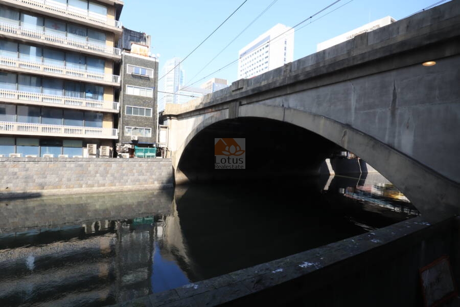 コノエ秋葉原万世橋（神田川）｜北側は神田川に面するロケーションです。