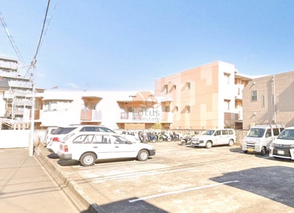 ジェイシティ鷺ノ宮外観２｜ジェイシティ鷺ノ宮は平成15年築、4階建てのマンションです。