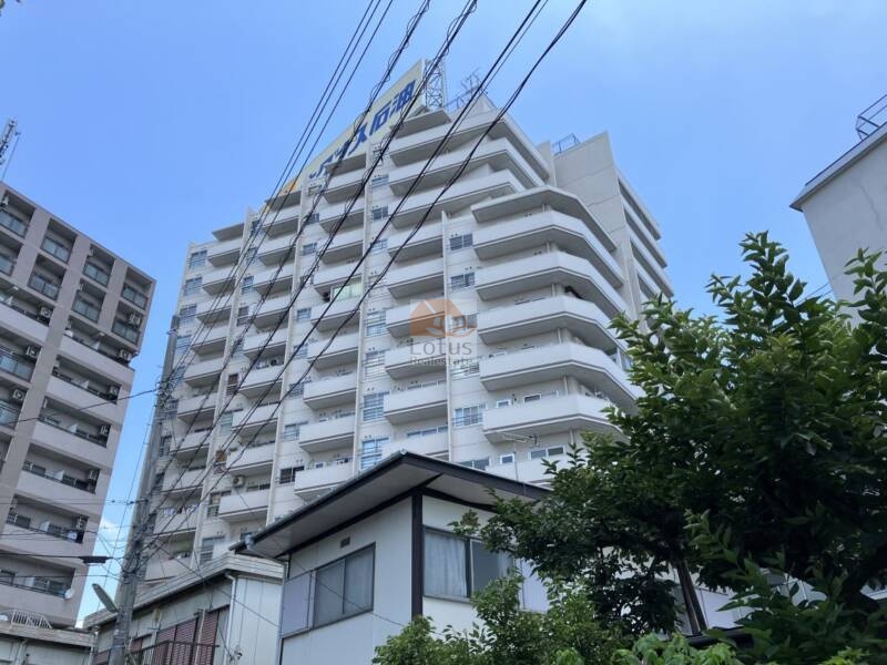 ライオンズマンション駒沢外観３｜ライオンズマンション駒沢は、昭和48年1月築です。