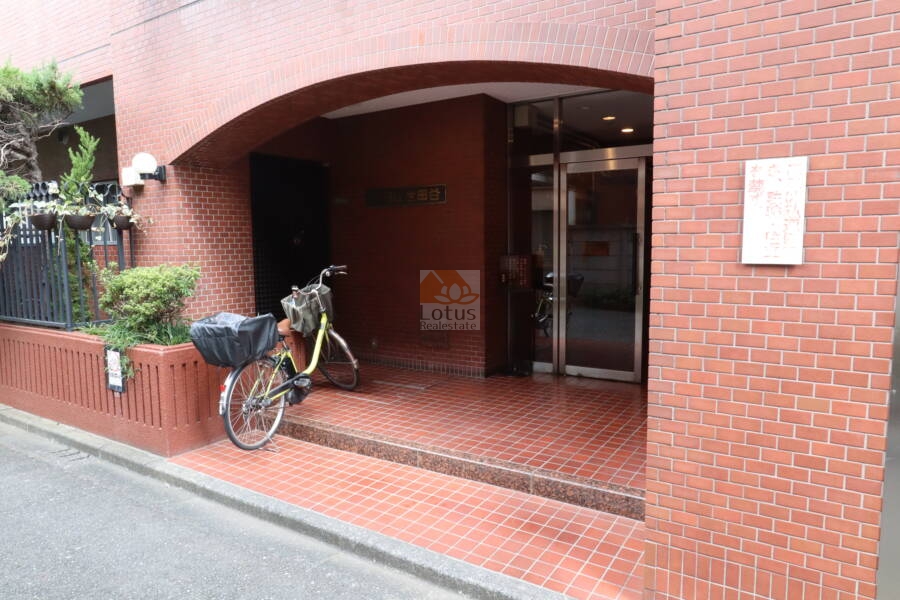 オータム世田谷エントランス1