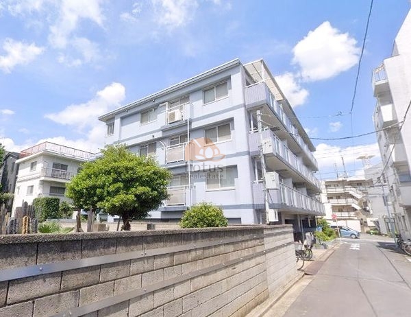 セザール第二中野富士見町外観２｜セザール第二中野富士見町は平成7年築、4階建てのマンションです。