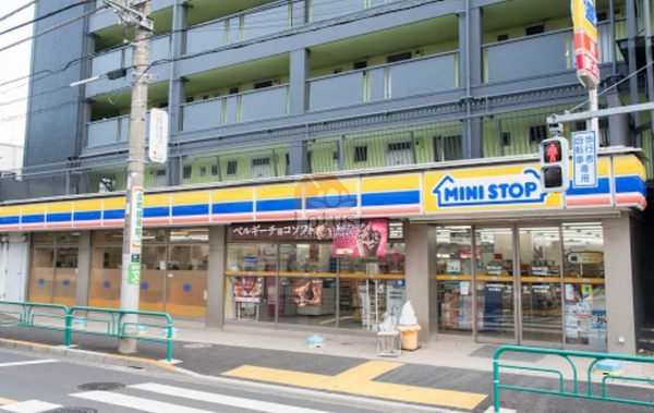 ミニストップ 杉並和田店2｜徒歩1分に「ミニストップ 杉並和田店」があります。
